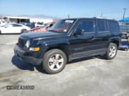 ✅ 2014 Jeep Patriot Limited • VIN: 1C4NJRCB2ED700929 • Lot: 85268025. Wystawiony na Copart z przebiegiem 123 988 mil. Bezpłatny archiwum sprzedaży aukcyjnych z USA i szczegółowy raport historii pojazdu na DreamBid. Zdjęcie 1.