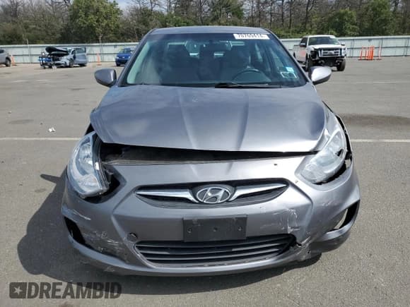 ✅ 2013 Hyundai Accent GLS • VIN: KMHCT4AE7DU494180 • Лот: 70769414. Опубликован ранее на Copart с пробегом 102 109 миль. Бесплатный доступ к архиву аукционных продаж из США и подробный отчёт об истории автомобиля на DreamBid. Изображение 5.