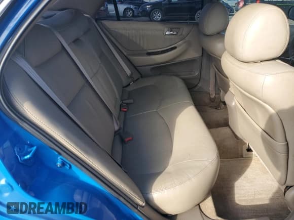 ✅ 1999 Honda Accord EX • VIN: 1HGCG6670XA005592 • Lot: 84206845. Wystawiony na Copart z przebiegiem 186 458 mil. Bezpłatny archiwum sprzedaży aukcyjnych z USA i szczegółowy raport historii pojazdu na DreamBid. Zdjęcie 10.