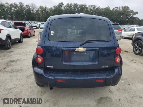 ✅ 2010 Chevrolet HHR LS • VIN: 3GNBAADB4AS533073 • Lot: 45940295. Listed on Copart with 101,077 mi. Free auction sales archive from the USA and detailed vehicle history report at DreamBid. Image 6.