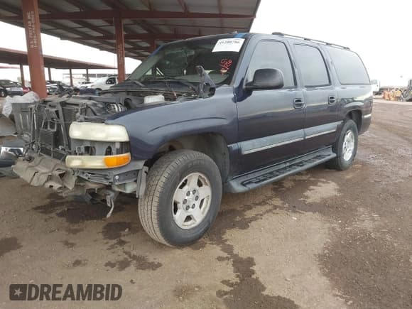 ✅ 2004 Chevrolet Suburban LT • VIN: 1GNEC16Z34J133058 • Лот: 41200786. Опубликован ранее на IAAI с пробегом 254 131 миль. Бесплатный доступ к архиву аукционных продаж из США и подробный отчёт об истории автомобиля на DreamBid. Изображение 2.