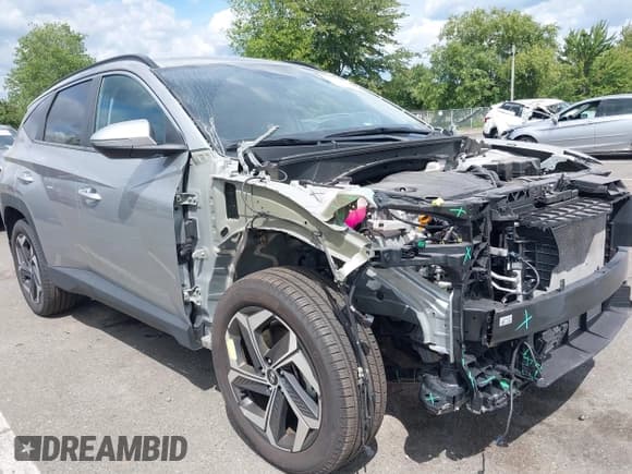 ✅ 2024 Hyundai Tucson SEL • VIN: 5NMJFCDEXRH405483 • Lot: 43110886. Listed on IAAI with 15,234 mi. Free auction sales archive from the USA and detailed vehicle history report at DreamBid. Image 17.