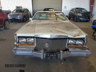 ✅ 1981 Cadillac Eldorado • VIN: 1G6AL5795BE647287 • Лот: 65919125. Опубликован ранее на Copart с пробегом Не указан. Бесплатный доступ к архиву аукционных продаж из США и подробный отчёт об истории автомобиля на DreamBid. Изображение 5.