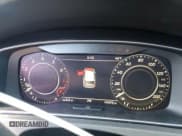 ✅ 2019 Volkswagen Golf R • VIN: WVWVA7AU4KW158855 • Lot: 50374485. Wystawiony na Copart z przebiegiem 49 293 mil. Bezpłatny archiwum sprzedaży aukcyjnych z USA i szczegółowy raport historii pojazdu na DreamBid. Zdjęcie 9.