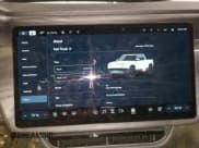 ✅ 2023 Rivian R1T Adventure • VIN: 7FCTGAAA9PN019546 • Lot: 70716645. Wystawiony na Copart z przebiegiem 41 334 mil. Bezpłatny archiwum sprzedaży aukcyjnych z USA i szczegółowy raport historii pojazdu na DreamBid. Zdjęcie 9.