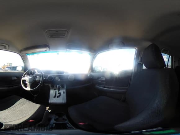 ✅ 2010 Scion xB • VIN: JTLZE4FE6A1116273 • Lot: 42414247. Wystawiony na IAAI z przebiegiem 215 243 mil. Bezpłatny archiwum sprzedaży aukcyjnych z USA i szczegółowy raport historii pojazdu na DreamBid. Zdjęcie 18.