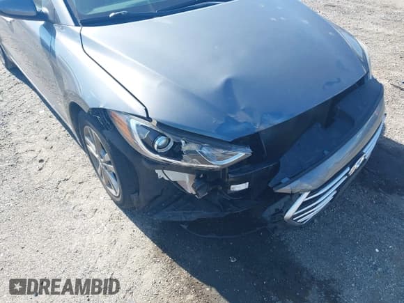 ✅ 2018 Hyundai Elantra SEL • VIN: 5NPD84LF7JH334144 • Lot: 43521235. Listed on IAAI with 100,952 mi. Free auction sales archive from the USA and detailed vehicle history report at DreamBid. Image 6.