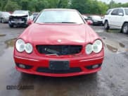 ✅ 2005 Mercedes-Benz CLK 500 • VIN: WDBTJ75J95F140071 • Lot: 42636539. Wystawiony na IAAI z przebiegiem 160 834 mil. Bezpłatny archiwum sprzedaży aukcyjnych z USA i szczegółowy raport historii pojazdu na DreamBid. Zdjęcie 12.