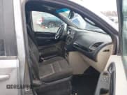 ✅ 2015 Dodge Grand Caravan SE • VIN: 2C4RDGBG0FR688627 • Lot: 41471377. Wystawiony na IAAI z przebiegiem 113 931 mil. Bezpłatny archiwum sprzedaży aukcyjnych z USA i szczegółowy raport historii pojazdu na DreamBid. Zdjęcie 5.