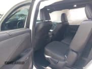 ✅ 2024 Lexus TX 350 • VIN: 5TDAAAA6XRS005002 • Lot: 42246675. Wystawiony na IAAI z przebiegiem 10 540 mil. Bezpłatny archiwum sprzedaży aukcyjnych z USA i szczegółowy raport historii pojazdu na DreamBid. Zdjęcie 8.