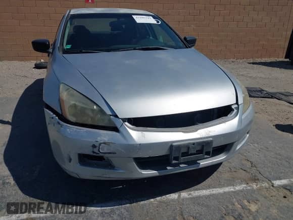 2007 Honda Accord VP with VIN JHMCM56137C006204, listed as a IAAI auction lot 43105342 with 277,322 mi miles and . Bid and sale history available at DreamBid. Image 12.