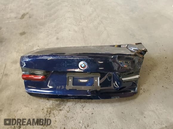 ✅ 2022 BMW M3 Competition xDrive • VIN: WBS43AY01NFN09837 • Lot: 49566754. Listed on Copart with Not provided. Free auction sales archive from the USA and detailed vehicle history report at DreamBid. Image 12.