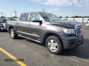✅ 2012 Toyota Tundra Limited • VIN: 5TFHY5F13CX220446 • Лот: 60361965. Опубликован ранее на Copart с пробегом 94 936 миль. Бесплатный доступ к архиву аукционных продаж из США и подробный отчёт об истории автомобиля на DreamBid. Изображение 4.