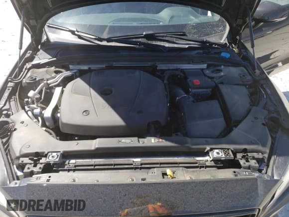 ✅ 2021 Volvo S60 R-Design • VIN: 7JR102TM7MG119905 • Lot: 45772183. Listed on Copart with 48,114 mi. Free auction sales archive from the USA and detailed vehicle history report at DreamBid. Image 11.