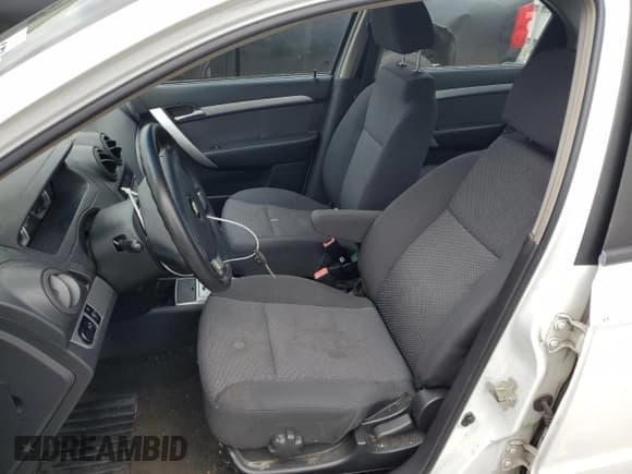 ✅ 2011 Chevrolet Aveo 1LT • VIN: KL1TD5DE6BB133753 • Lot: 57380695. Wystawiony na Copart z przebiegiem 79 421 mil. Bezpłatny archiwum sprzedaży aukcyjnych z USA i szczegółowy raport historii pojazdu na DreamBid. Zdjęcie 7.