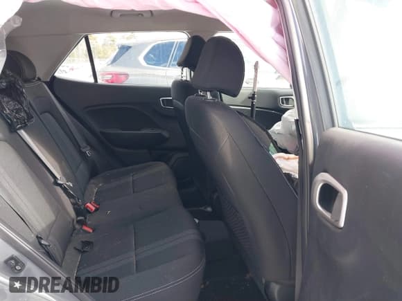 ✅ 2021 Hyundai Venue Denim • VIN: KMHRC8A31MU093143 • Lot: 41541572. Listed on IAAI with 24,804 mi. Free auction sales archive from the USA and detailed vehicle history report at DreamBid. Image 8.