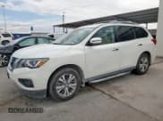 ✅ 2019 Nissan Pathfinder SV • VIN: 5N1DR2MN0KC641204 • Lot: 62415325. Wystawiony na Copart z przebiegiem 135 137 mil. Bezpłatny archiwum sprzedaży aukcyjnych z USA i szczegółowy raport historii pojazdu na DreamBid. Zdjęcie 1.