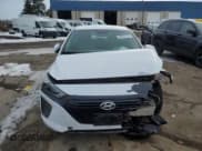 ✅ 2017 Hyundai Ioniq Blue • VIN: KMHC65LC4HU022081 • Lot: 46583135. Wystawiony na Copart z przebiegiem 171 912 mil. Bezpłatny archiwum sprzedaży aukcyjnych z USA i szczegółowy raport historii pojazdu na DreamBid. Zdjęcie 5.