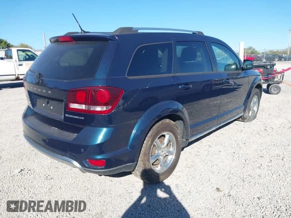 ✅ 2015 Dodge Journey Crossroad • VIN: 3C4PDCGG2FT724971 • Lot: 43475601. Listed on IAAI with 112,887 mi. Free auction sales archive from the USA and detailed vehicle history report at DreamBid. Image 4.