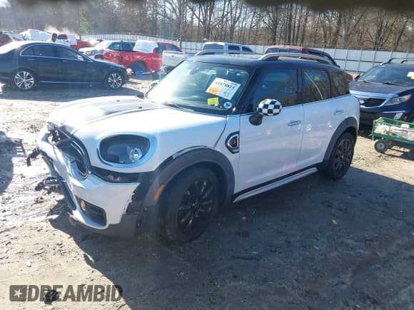 ✅ 2019 MINI Countryman Cooper S • VIN: WMZYT3C55K3E96839 • Лот: 41478815. Опубликован ранее на IAAI с пробегом 40 756 миль. Бесплатный доступ к архиву аукционных продаж из США и подробный отчёт об истории автомобиля на DreamBid. Изображение 2.