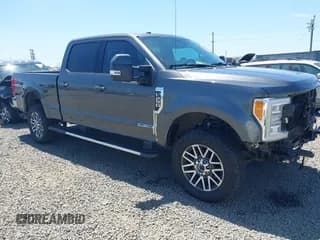 ✅ 2018 Ford F-250 XL • VIN: 1FT7W2BT7JEC42093 • Lot: 42272840. Listed on IAAI with 111,220 mi. Free auction sales archive from the USA and detailed vehicle history report at DreamBid. Image 1.
