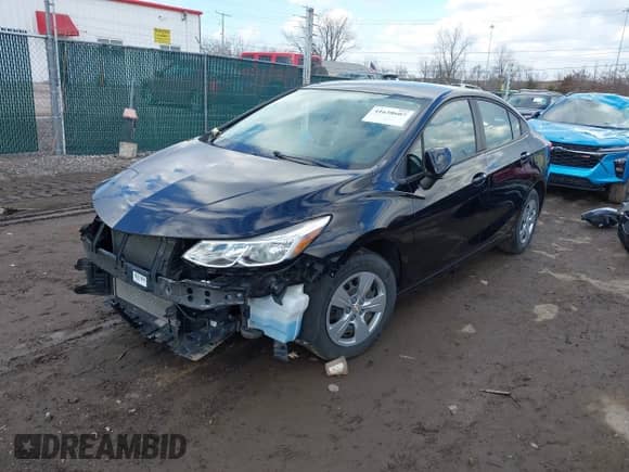 2017 Chevrolet Cruze LS с VIN 1G1BB5SM9H7276365, выставлен на аукционе IAAI как лот 41638607 с пробегом 63 124 миль миль и . История ставок и продаж доступна на DreamBid. Изображение 18.