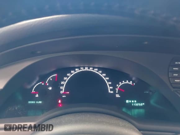 ✅ 2005 Chrysler Pacifica Touring • VIN: 2C8GF68485R380160 • Лот: 42606509. Опубликован ранее на IAAI с пробегом 113 250 миль. Бесплатный доступ к архиву аукционных продаж из США и подробный отчёт об истории автомобиля на DreamBid. Изображение 7.