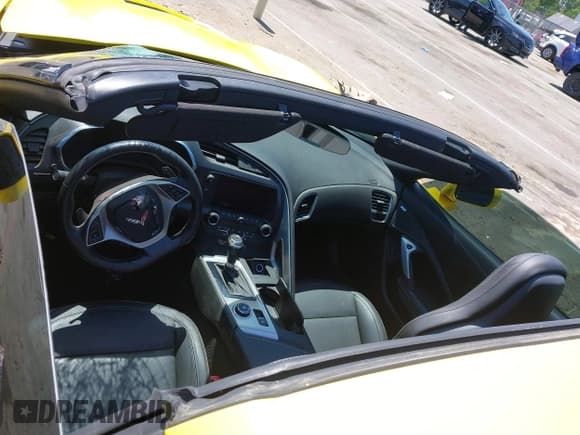 ✅ 2016 Chevrolet Corvette 1LT • VIN: 1G1YB2D77G5111974 • Lot: 42134341. Listed on IAAI with 28,287 mi. Free auction sales archive from the USA and detailed vehicle history report at DreamBid. Image 22.