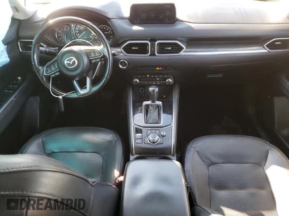 ✅ 2019 Mazda CX-5 Grand Touring • VIN: JM3KFBDM6K0550989 • Lot: 82416825. Wystawiony na Copart z przebiegiem 123 806 mil. Bezpłatny archiwum sprzedaży aukcyjnych z USA i szczegółowy raport historii pojazdu na DreamBid. Zdjęcie 8.