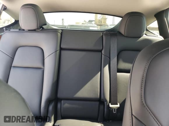 ✅ 2024 Tesla Model Y Long Range • VIN: 7SAYGAEE6RF131749 • Lot: 74548014. Wystawiony na Copart z przebiegiem 1 042 mil. Bezpłatny archiwum sprzedaży aukcyjnych z USA i szczegółowy raport historii pojazdu na DreamBid. Zdjęcie 10.