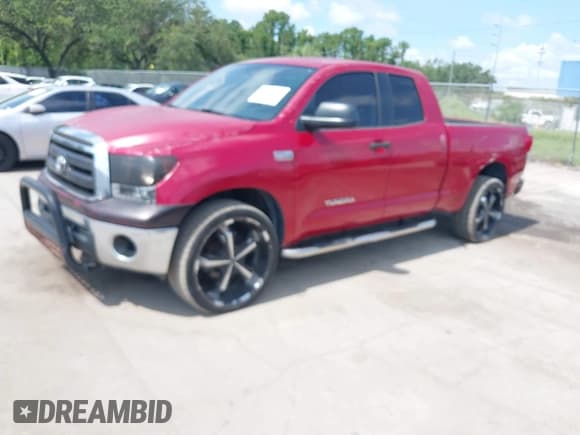 ✅ 2013 Toyota Tundra • VIN: 5TFRY5F12DX141811 • Лот: 42523811. Опубликован ранее на IAAI с пробегом 312 870 миль. Бесплатный доступ к архиву аукционных продаж из США и подробный отчёт об истории автомобиля на DreamBid. Изображение 2.