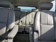 ✅ 2010 Chevrolet Suburban LT • VIN: 1GNZKMEG3AR163762 • Lot: 42917385. Wystawiony na Copart z przebiegiem 193 939 mil. Bezpłatny archiwum sprzedaży aukcyjnych z USA i szczegółowy raport historii pojazdu na DreamBid. Zdjęcie 10.