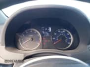 ✅ 2017 Hyundai Accent SE • VIN: KMHCT4AE5HU255653 • Lot: 91782595. Wystawiony na Copart z przebiegiem 107 592 mil. Bezpłatny archiwum sprzedaży aukcyjnych z USA i szczegółowy raport historii pojazdu na DreamBid. Zdjęcie 9.