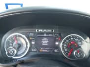 ✅ 2020 Ram 1500 Big Horn • VIN: 1C6SRFFT9LN114841 • Lot: 43262494. Wystawiony na IAAI z przebiegiem 120 936 mil. Bezpłatny archiwum sprzedaży aukcyjnych z USA i szczegółowy raport historii pojazdu na DreamBid. Zdjęcie 7.