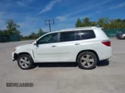 ✅ 2008 Toyota Highlander Limited • VIN: JTEDS42A082031916 • Lot: 43346652. Listed on IAAI with 249,493 mi. Free auction sales archive from the USA and detailed vehicle history report at DreamBid. Image 14.