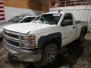 ✅ 2015 Chevrolet Silverado 1500 LS • VIN: 1GCNKPEH2FZ285537 • Лот: 45544725. Опубликован ранее на Copart с пробегом 136 985 миль. Бесплатный доступ к архиву аукционных продаж из США и подробный отчёт об истории автомобиля на DreamBid. Изображение 1.