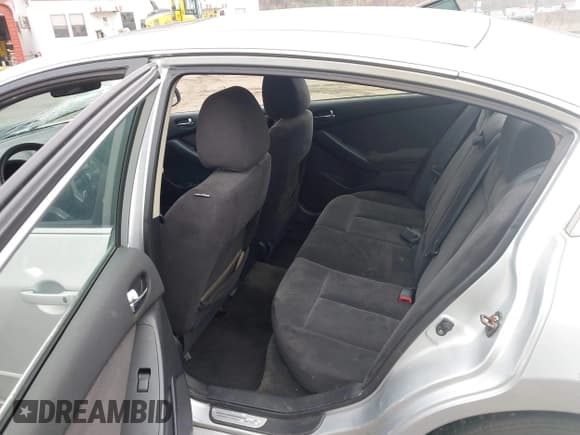 ✅ 2008 Nissan Altima SL • VIN: 1N4AL21E48C198020 • Lot: 43747496. Wystawiony na IAAI z przebiegiem Nie podano. Bezpłatny archiwum sprzedaży aukcyjnych z USA i szczegółowy raport historii pojazdu na DreamBid. Zdjęcie 8.