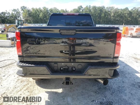 ✅ 2025 Chevrolet Silverado 2500HD LT • VIN: 2GC4KNEY0S1217286 • Лот: 70686445. Опубликован ранее на Copart с пробегом 3 006 миль. Бесплатный доступ к архиву аукционных продаж из США и подробный отчёт об истории автомобиля на DreamBid. Изображение 6.