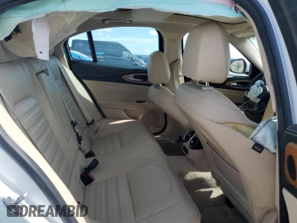 ✅ 2020 Alfa Romeo Giulia Ti Sport • VIN: ZARFANBN4L7633583 • Лот: 67151925. Опубликован ранее на Copart с пробегом 31 984 миль. Бесплатный доступ к архиву аукционных продаж из США и подробный отчёт об истории автомобиля на DreamBid. Изображение 10.