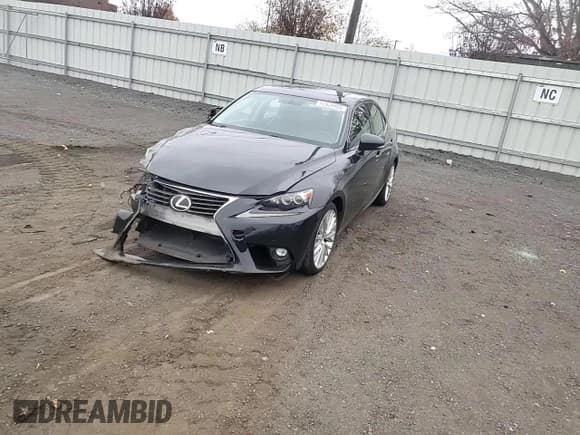 ✅ 2015 Lexus IS 250 • VIN: JTHCF1D26F5016288 • Lot: 92628955. Listed on Copart with 119,216 mi. Free auction sales archive from the USA and detailed vehicle history report at DreamBid. Image 13.