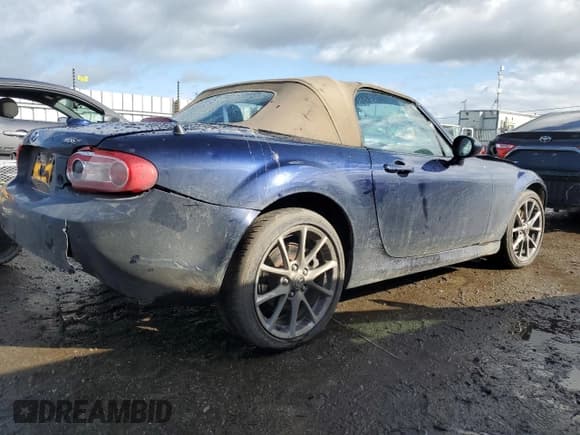 ✅ 2009 Mazda MX-5 Miata Touring • VIN: JM1NC25F090203358 • Lot: 49343475. Listed on Copart with 205,477 mi. Free auction sales archive from the USA and detailed vehicle history report at DreamBid. Image 3.