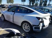 ✅ 2022 Tesla Model Y Long Range • VIN: 7SAYGDEE2NF360019 • Лот: 37731581. Опубликован ранее на IAAI с пробегом 38 014 миль. Бесплатный доступ к архиву аукционных продаж из США и подробный отчёт об истории автомобиля на DreamBid. Изображение 3.