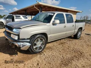 ✅ 2007 Chevrolet Silverado 1500 LS • VIN: 2GCEC13V271143900 • Lot: 80381165. Listed on Copart with 200,941 mi. Free auction sales archive from the USA and detailed vehicle history report at DreamBid. Image 1.
