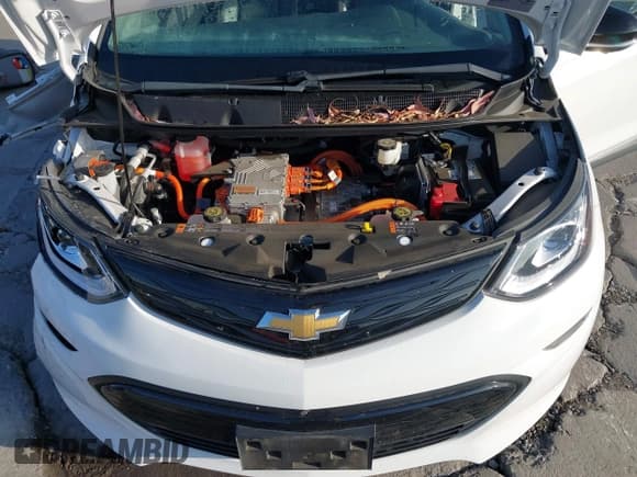 ✅ 2021 Chevrolet Bolt EV Premier • VIN: 1G1FZ6S06M4104239 • Lot: 42701250. Listed on IAAI with 47,463 mi. Free auction sales archive from the USA and detailed vehicle history report at DreamBid. Image 10.