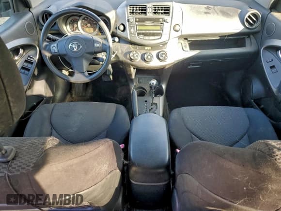 ✅ 2009 Toyota RAV4 Sport • VIN: JTMBK32V295081984 • Лот: 94237425. Опубликован ранее на Copart с пробегом 194 910 миль. Бесплатный доступ к архиву аукционных продаж из США и подробный отчёт об истории автомобиля на DreamBid. Изображение 8.