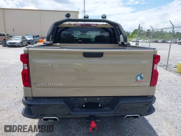 2022 Chevrolet Silverado 1500 Custom Trail Boss with VIN 3GCPDCEDXNG569831, listed as a IAAI auction lot 42241829 with 11,734 mi miles and . Bid and sale history available at DreamBid. Image 16.