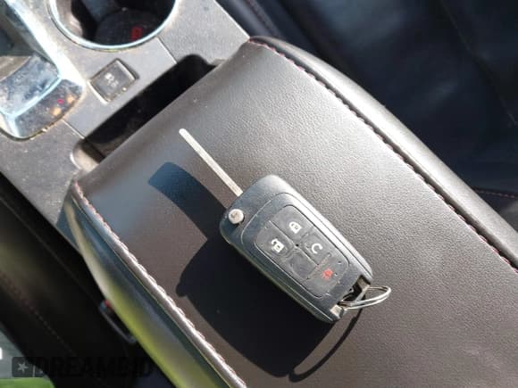 ✅ 2015 GMC Terrain Denali • VIN: 2GKFLZE37F6102716 • Lot: 43349475. Listed on IAAI with 119,121 mi. Free auction sales archive from the USA and detailed vehicle history report at DreamBid. Image 11.