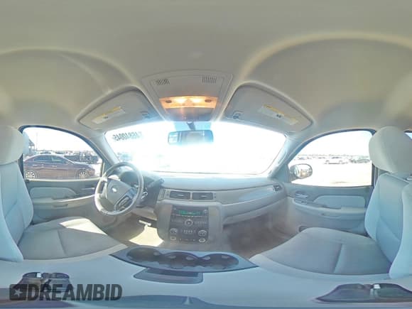 ✅ 2009 Chevrolet Suburban LS • VIN: 1GNFC16089R191553 • Лот: 46840045. Опубликован ранее на Copart с пробегом 144 334 миль. Бесплатный доступ к архиву аукционных продаж из США и подробный отчёт об истории автомобиля на DreamBid. Изображение 14.