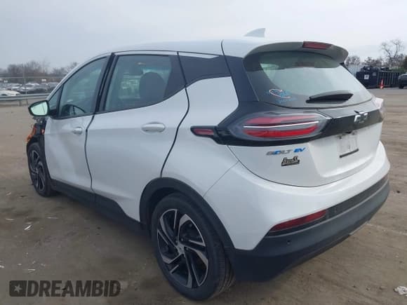 ✅ 2022 Chevrolet Bolt EV 2LT • VIN: 1G1FX6S01N4102325 • Lot: 41442480. Wystawiony na IAAI z przebiegiem 38 092 mil. Bezpłatny archiwum sprzedaży aukcyjnych z USA i szczegółowy raport historii pojazdu na DreamBid. Zdjęcie 3.
