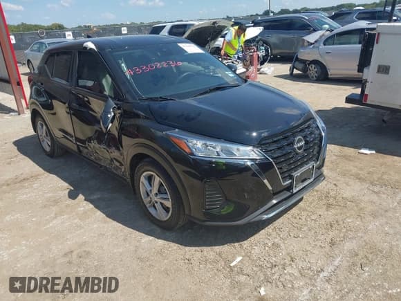 ✅ 2024 Nissan Kicks S • VIN: 3N1CP5BV5RL499329 • Lot: 43308794. Listed on IAAI with 27,402 mi. Free auction sales archive from the USA and detailed vehicle history report at DreamBid. Image 1.